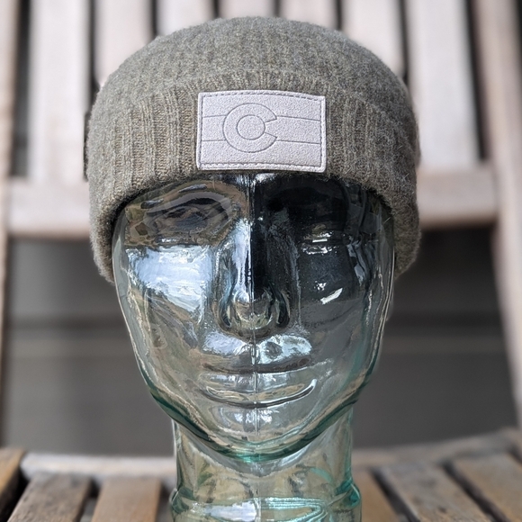 NWOT Cirque Mountain Sage Green Cashmere Wool Knit Beanie Toque Hat Colorado - Picture 7 of 7